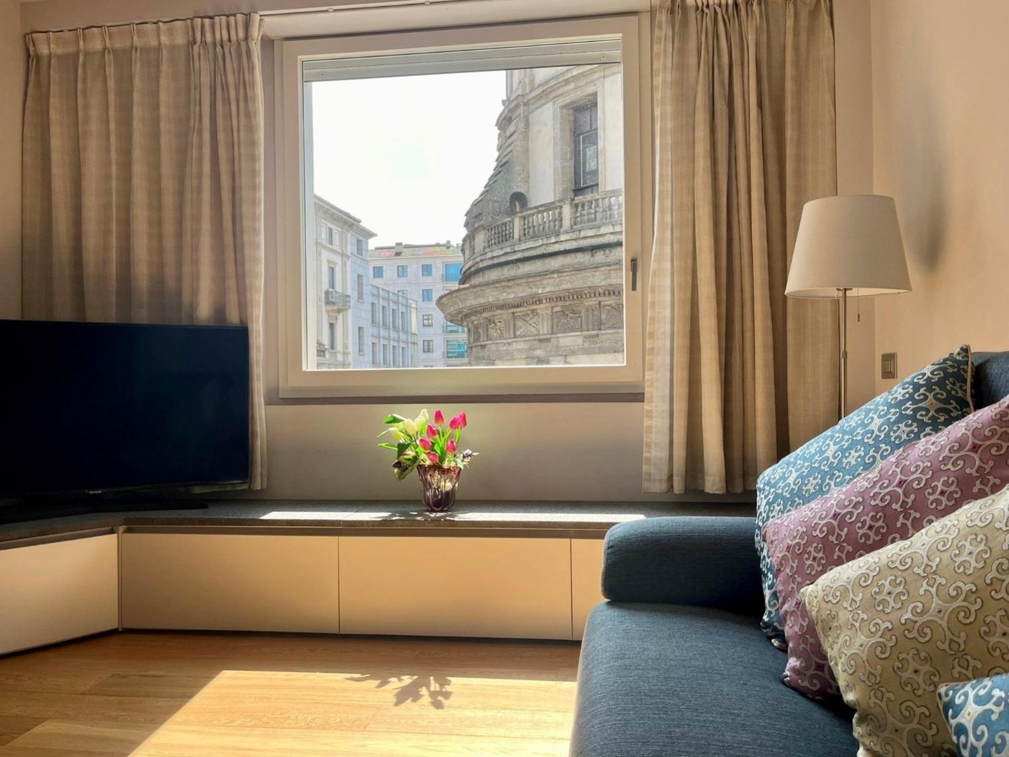 Fifty Eight Milan Duomo Apartment ภายนอก รูปภาพ