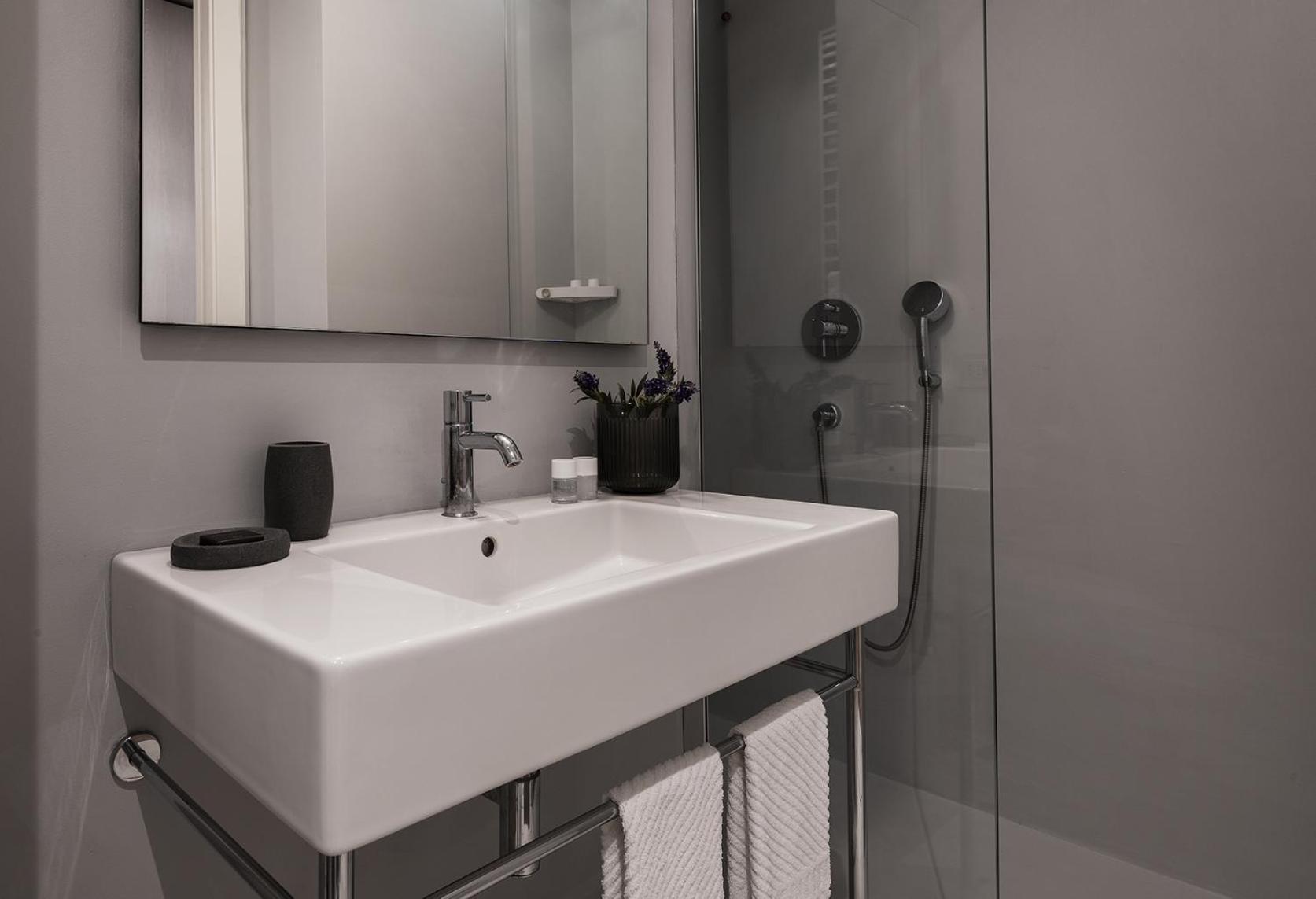 Fifty Eight Milan Duomo Apartment ภายนอก รูปภาพ