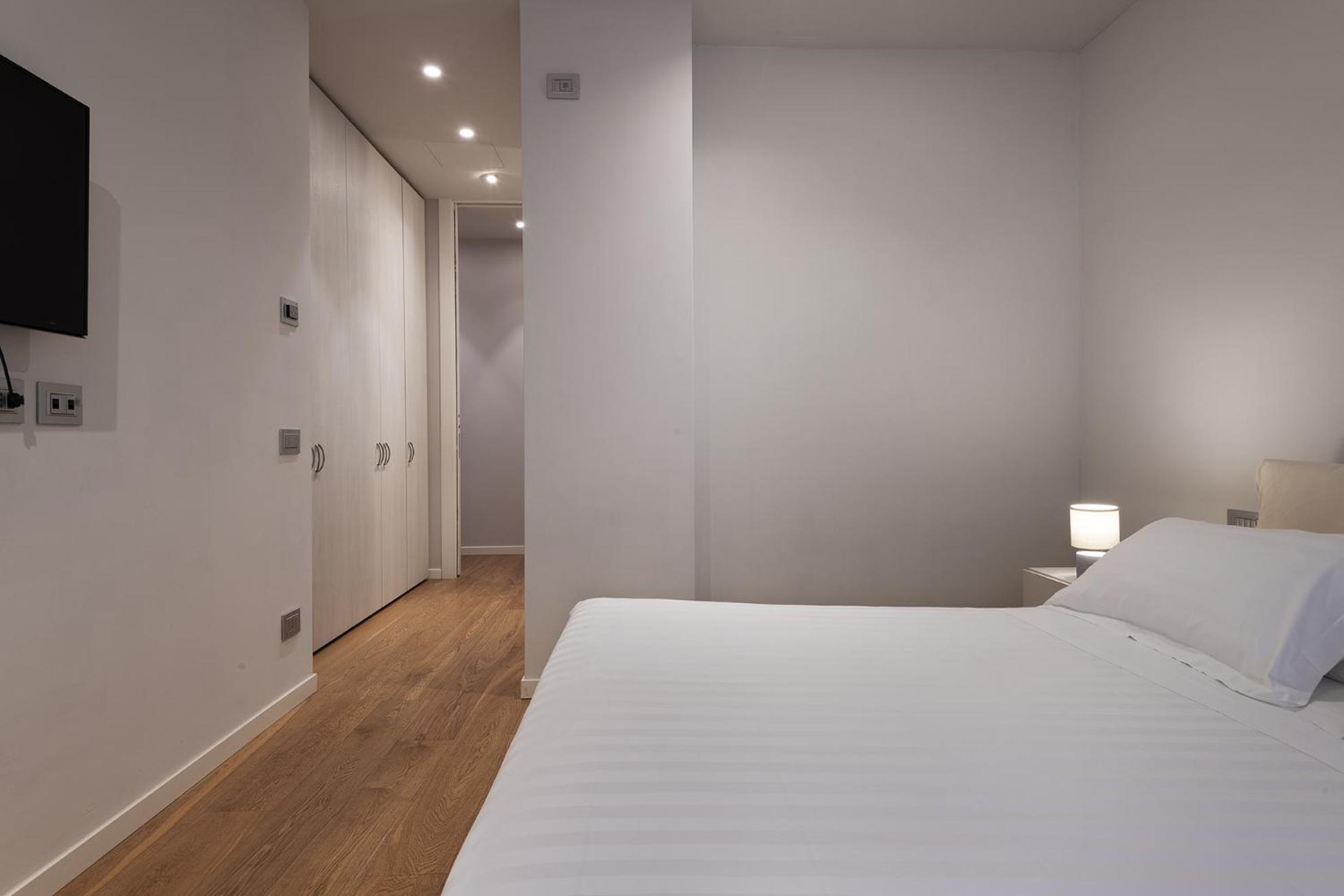 Fifty Eight Milan Duomo Apartment ภายนอก รูปภาพ